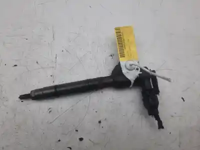 Second-hand car spare part injector for kia rio 1.5 crdi ex2 oem iam references 353102b000