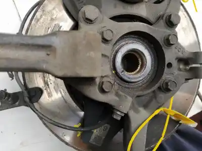 Second-hand car spare part front left knuckle for kia optima (jf) 1.7 crdi oem iam references 51715c1000  