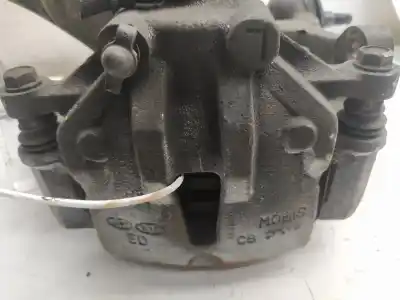 Peça sobressalente para automóvel em segunda mão pinça de travão dianteira esquerda por hyundai i30 (fd) 1.6 crdi referências oem iam 582101h300
