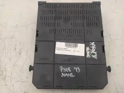 Piesă de schimb auto la mâna a doua PANOU SIGURANȚE pentru PEUGEOT 308 SW  Referințe OEM IAM 9663704680  