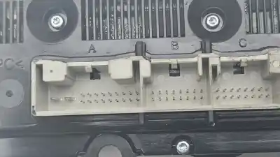 Second-hand car spare part climate control for volkswagen passat b6 variant (3c5) 2.0 tdi 16v oem iam references 3c0907044ds  5hb01010680