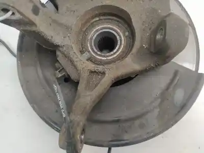 Second-hand car spare part front left knuckle for dacia duster 1.5 dci diesel fap cat 110 cv / 81 kw oem iam references 8200881914  