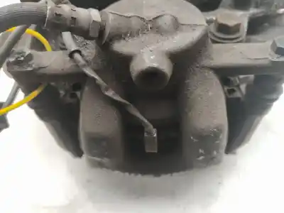 Peça sobressalente para automóvel em segunda mão pinça de travão dianteira esquerda por bmw serie 1 berlina (e81/e87) 2.0 16v diesel cat referências oem iam 34116774681