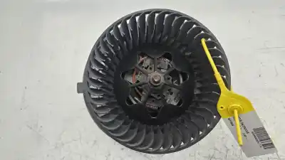 Pezzo di ricambio per auto di seconda mano Motore Di Riscaldamento per AUDI A3 (8P) 1.6 16V FSI Riferimenti OEM IAM 997165AV  