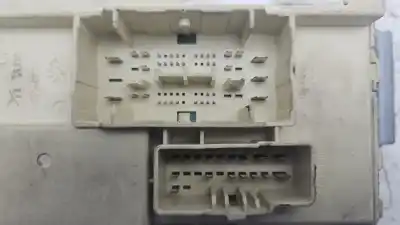 Peça sobressalente para automóvel em segunda mão Caixa De Fusíveis E Relés por KIA VENGA Drive Referências OEM IAM 919501K533  1315B19029