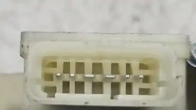 Pezzo di ricambio per auto di seconda mano alzacristalli posteriore destro per citroen c4 picasso intensive riferimenti oem iam 9676172380  