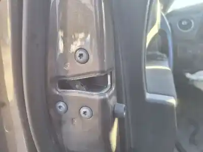 Pezzo di ricambio per auto di seconda mano serratura porta anteriore sinistra per toyota auris active riferimenti oem iam a084219