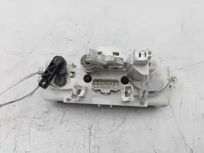 Second-hand car spare part heating / air conditioning control panel for renault modus luxe privilege 80 cv / 59 kw oem iam references 030967w  69590001