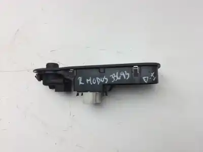 Second-hand car spare part left front power window switch for renault modus luxe privilege 80 cv / 59 kw oem iam references 8200277630a  