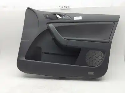 Peça sobressalente para automóvel em segunda mão  por SKODA YETI (5L)  Referências OEM IAM 5L1867006AB  5L1867012