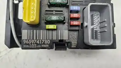 Second-hand car spare part fuse box unit for citroen c3 hdi 70 furio oem iam references 9659741780  