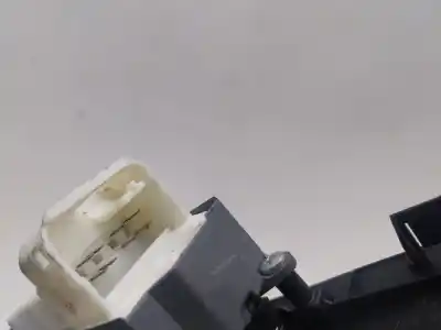 Second-hand car spare part left front power window switch for toyota auris sol oem iam references 7423202540  