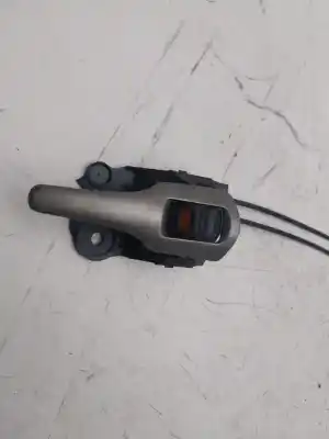 Second-hand car spare part front right door lock for toyota auris sol oem iam references a046693  