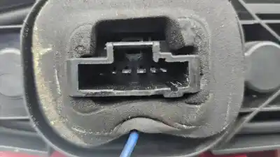 Second-hand car spare part right tailgate light for citroen c3 1.4 16v sensodrive x-tr oem iam references 2572  