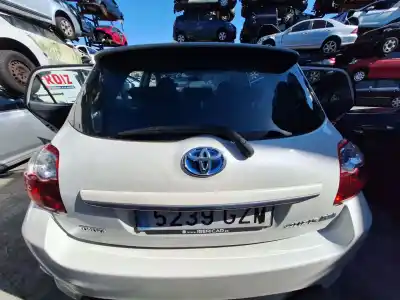 Автозапчастина б/у загальні двері для toyota auris hybrid active посилання на oem iam   