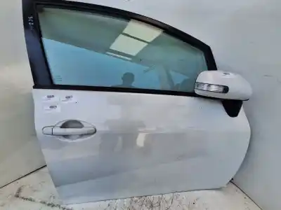 Pezzo di ricambio per auto di seconda mano porta anteriore destra per toyota auris hybrid active riferimenti oem iam   