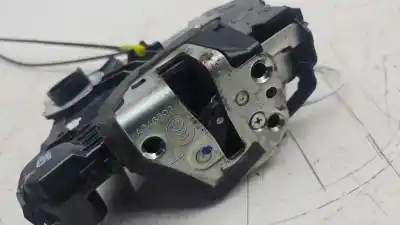 Pezzo di ricambio per auto di seconda mano serratura porta anteriore sinistra per toyota auris hybrid active riferimenti oem iam a046693  