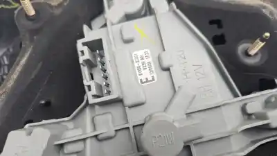 Second-hand car spare part right tailgate light for toyota corolla (_e12_) 1.4 d (nde120_) oem iam references 8155002301  