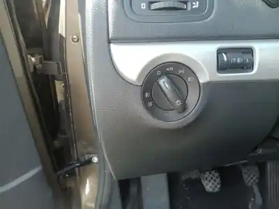 Peça sobressalente para automóvel em segunda mão comutador de luzes por skoda yeti (5l) 1.2 tsi referências oem iam 