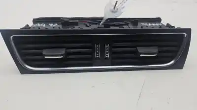 Автозапчастина б/у аераційна решіта для AUDI A4 B8 (8K2) 2.0 TDI Посилання на OEM IAM 8T1820951  