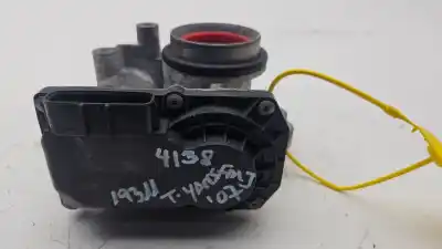 Peça sobressalente para automóvel em segunda mão BORBOLETA DE ADMISSÃO por TOYOTA YARIS (KSP9/SCP9/NLP9) Básico Referências OEM IAM 2203023010  