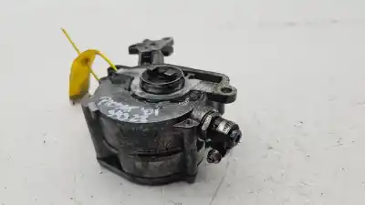 Peça sobressalente para automóvel em segunda mão DEPRESSOR DE TRAVÕES / BOMBA DE VÁCUO por VOLKSWAGEN PASSAT B5.5 VARIANT (3B6) 1.9 TDI Referências OEM IAM 038145209Q  