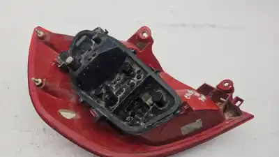 Second-hand car spare part right tailgate light for renault clio iii emotion oem iam references 89035088  