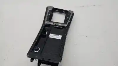 Pezzo di ricambio per auto di seconda mano CONSOLE CENTRALE per VOLKSWAGEN GOLF VII LIM. Advance BlueMotion Tech. 110 CV / 81 KW Riferimenti OEM IAM 5G0862531  