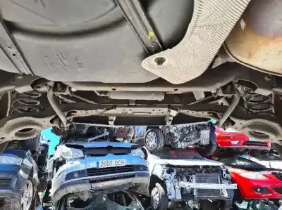 Peça sobressalente para automóvel em segunda mão charrió / suporte de eixo de trás por mazda 3 lim. (bl) active referências oem iam 