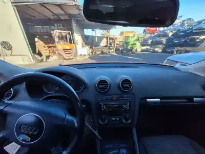 Peça sobressalente para automóvel em segunda mão tablier por audi a3 (8p) 1.9 tdi ambiente referências oem iam   
