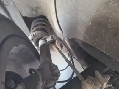 Second-hand car spare part front right shock absorber for audi a3 (8p) 1.9 tdi ambiente oem iam references 