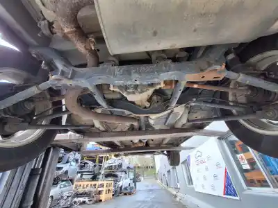 Peça sobressalente para automóvel em segunda mão charrió / suporte de eixo de trás por land rover freelander s familiar referências oem iam 