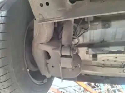 Peça sobressalente para automóvel em segunda mão charrió / suporte de eixo de trás por dacia dokker ambiance referências oem iam   