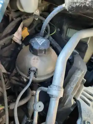 Peça sobressalente para automóvel em segunda mão DEPÓSITO DE EXPANSÃO por CITROEN C4 PICASSO 1.2 12V e-THP / PureTech Referências OEM IAM   