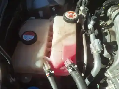 Peça sobressalente para automóvel em segunda mão DEPÓSITO DE EXPANSÃO por TOYOTA AURIS Active Referências OEM IAM   