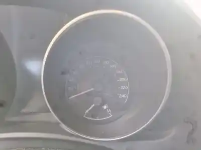 Peça sobressalente para automóvel em segunda mão quadrante por toyota auris active referências oem iam   