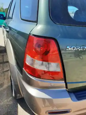 Peça sobressalente para automóvel em segunda mão farolim traseiro esquerdo por kia sorento 2.4 16v cat referências oem iam 