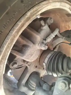 Peça sobressalente para automóvel em segunda mão pinça de travão dianteira direita por kia sorento 2.4 16v cat referências oem iam 