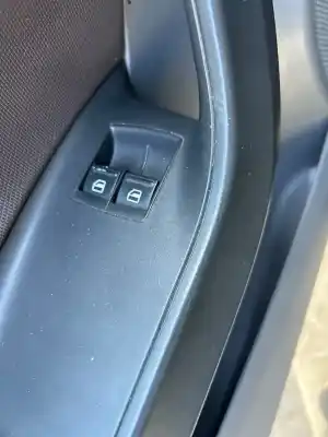 Peça sobressalente para automóvel em segunda mão botão / interruptor elevador vidro dianteiro esquerdo por seat ibiza (6j5) reference referências oem iam 