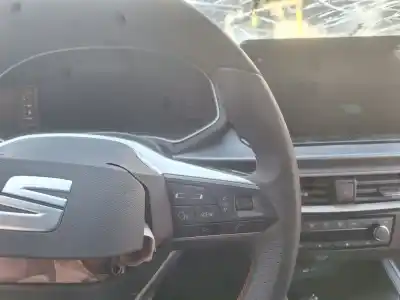 Peça sobressalente para automóvel em segunda mão volante por seat ibiza (kj1) 1.0 fr referências oem iam 