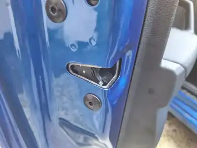 Peça sobressalente para automóvel em segunda mão fechadura da porta dianteira esquerda por seat ibiza (kj1) 1.0 fr referências oem iam 