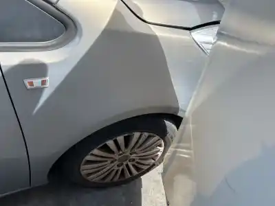 Second-hand car spare part front right fin for opel meriva b selective oem iam references 