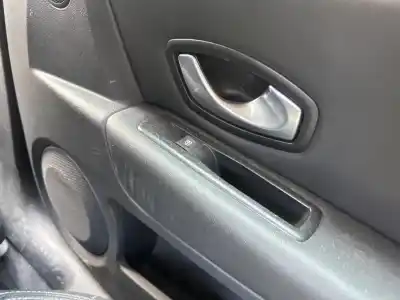 Second-hand car spare part Rear Right Power Window Switch for RENAULT LAGUNA III Dynamique OEM IAM references   