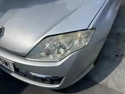 Peça sobressalente para automóvel em segunda mão farol / farolim esquerdo por renault laguna iii dynamique referências oem iam 