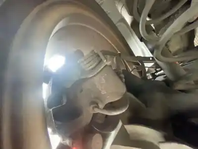Peça sobressalente para automóvel em segunda mão pinça de travão traseira esquerda por renault laguna iii dynamique referências oem iam 