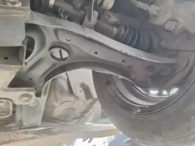 Peça sobressalente para automóvel em segunda mão braço de suspensão superior dianteiro esquerdo por seat ibiza (6j5) reference referências oem iam 