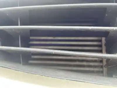 Peça sobressalente para automóvel em segunda mão INTERCOOLER por RENAULT CLIO III Emotion Referências OEM IAM   