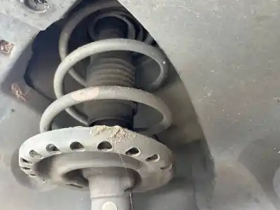 Pezzo di ricambio per auto di seconda mano Ammortizzatore Anteriore Destro per RENAULT CLIO III Emotion Riferimenti OEM IAM   