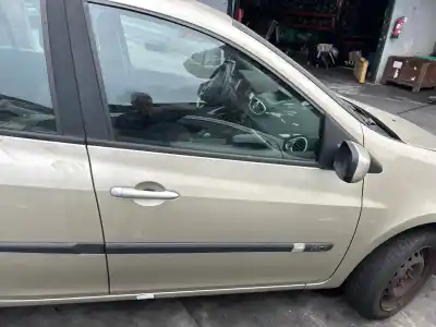 Pezzo di ricambio per auto di seconda mano porta anteriore destra per renault clio iii emotion riferimenti oem iam 