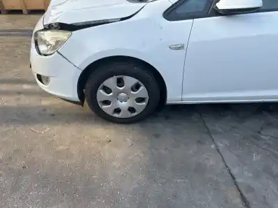 Peça sobressalente para automóvel em segunda mão  por OPEL ASTRA J LIM.  Referências OEM IAM   